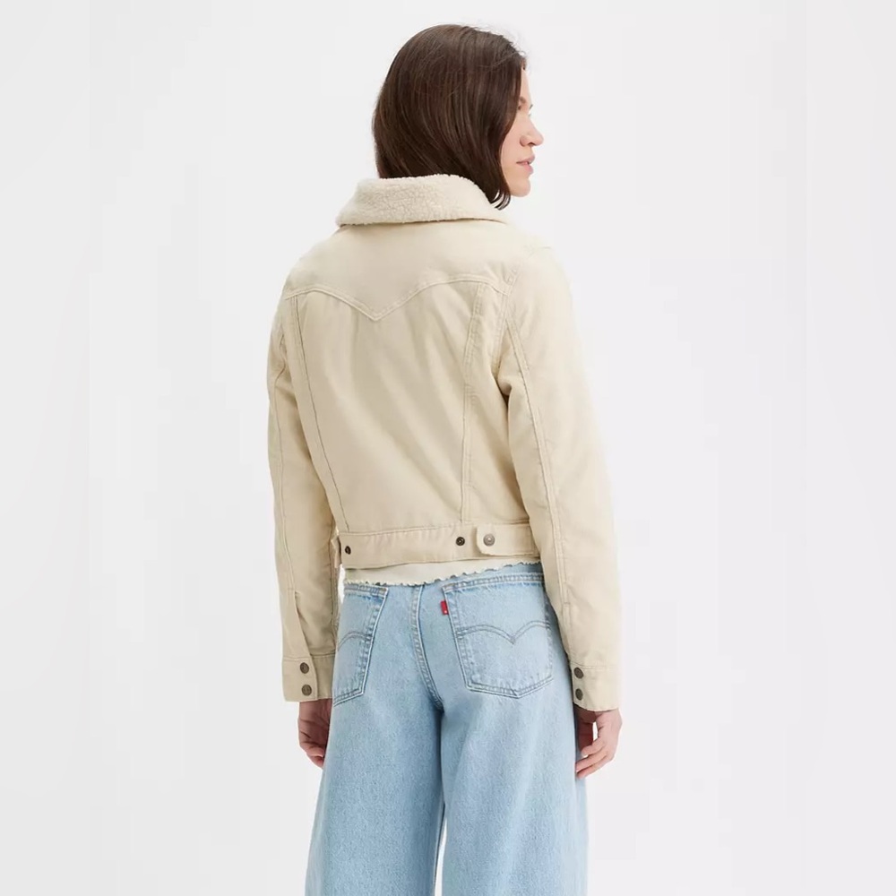 Levi’s Slim Sherpa Zip Trucker Jacket - Picture 2 of 8